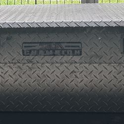 Mazda B 2500 Tool Box 