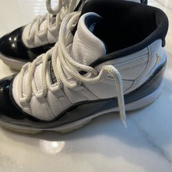 Jordan 11 Gratitude Size 9.5