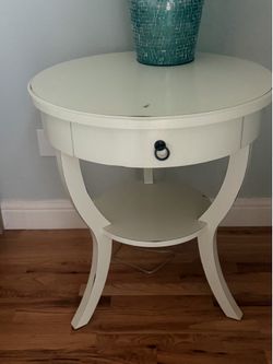 Night stand