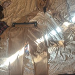 Boys 10/12 Jordan Suit