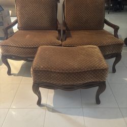 2 Chairs 1 Ottoman