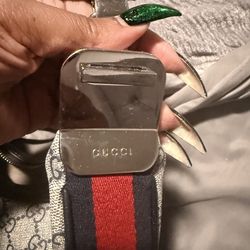 Authentic Gucci Attaché crossbody bag