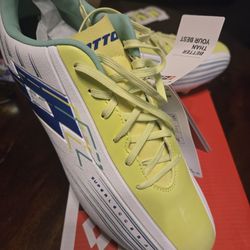 Cleats Lotto