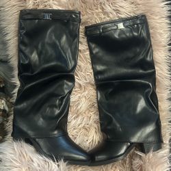 Hanford - brand New boots. Sz 6 $15 