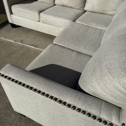 Sectional Couch 🛻 Delivery Available🛻