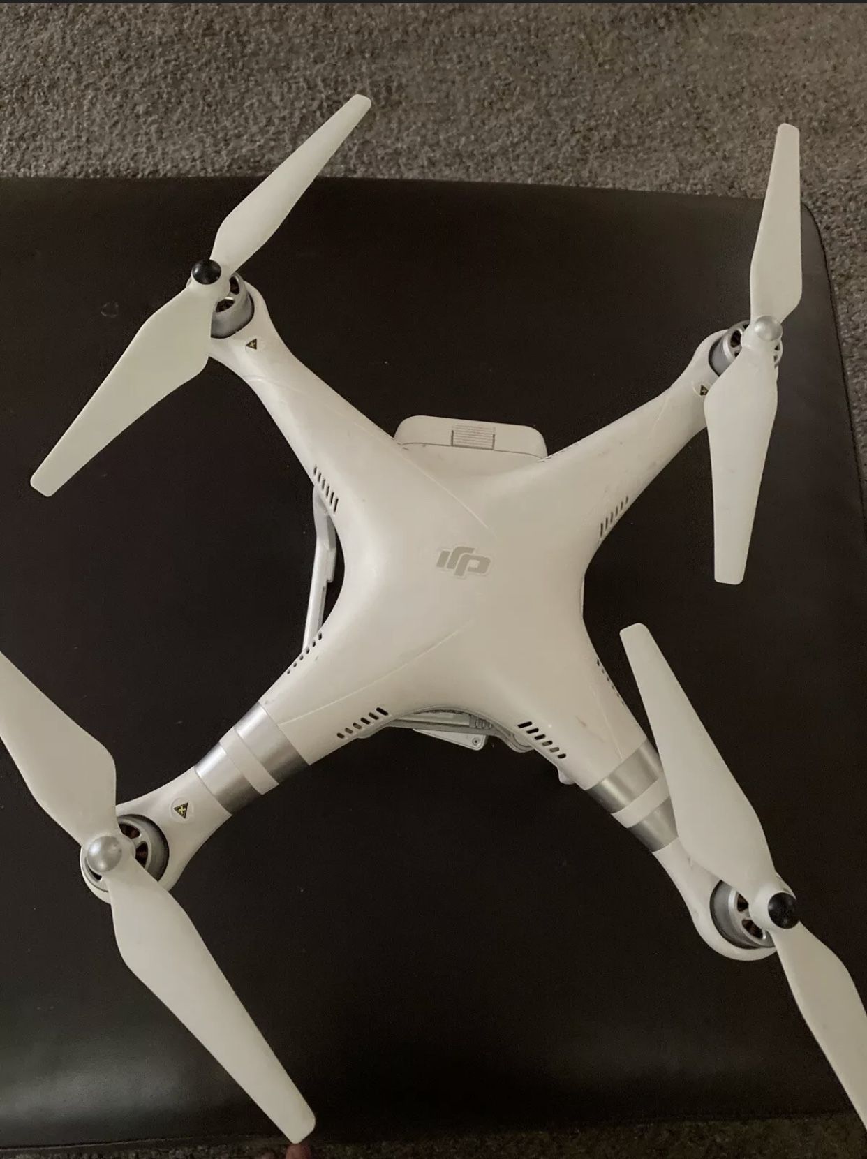 Dji phantom 3 advanced with accessories perfect begginer drone