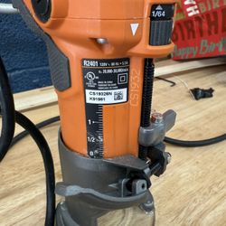 Ridgid R2401 Corded Palm Router