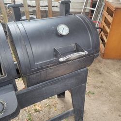  OBO Brikmann BBQ Pit Gas And Charcoal 