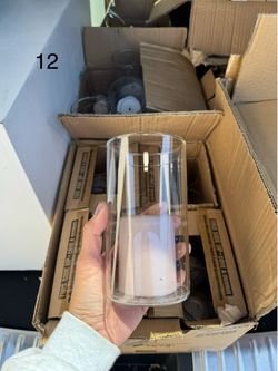 Yummi Hurricane Vase Candle Holders