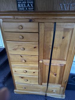 Dresser