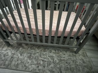 Baby crib