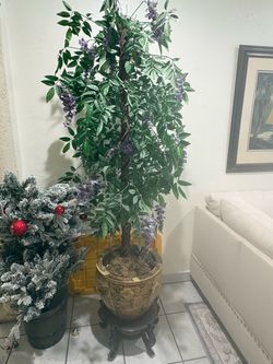 Large Artificial Wisteria Tree with Decorative Planter & Stand / Árbol Artificial de Glicina con Maceta Decorativa y Base