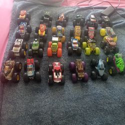 25 Monster Trucks For 15 DOLLAR ALL NAME