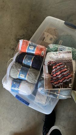 Yarn blanket kits