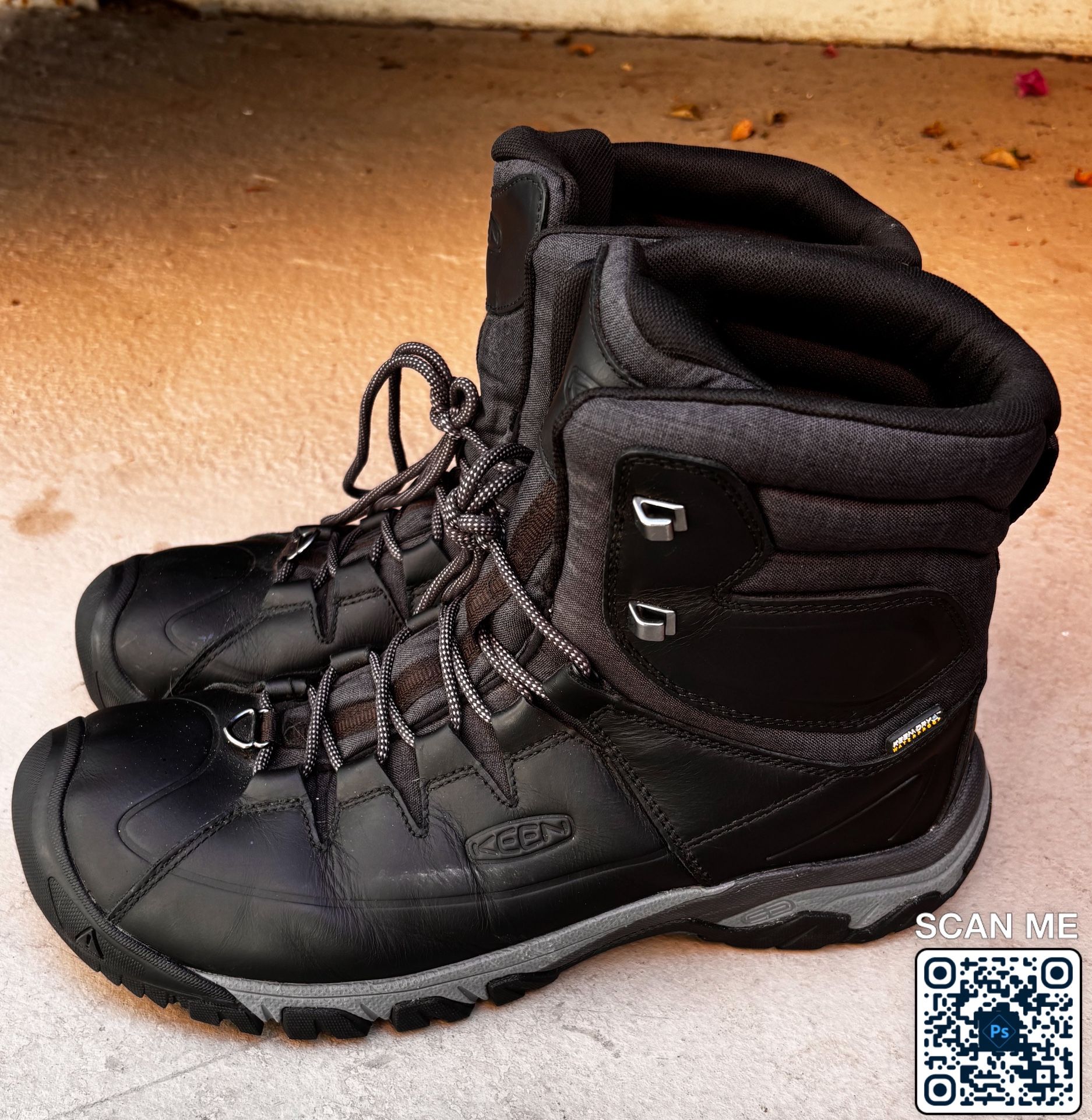 Pretty Much Brand new KEENS Men's Targhee High Lace Waterproof Boot Size 12. Retails For $190. Only $60