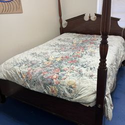 4  Poster Bed