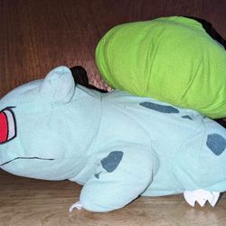 Pokemon Plush Bulbasaur 12” Stuffed Animal Toy Nintendo 2015