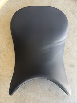 2019 -2025 BMW S1000rr OEM SEAT (driver)
