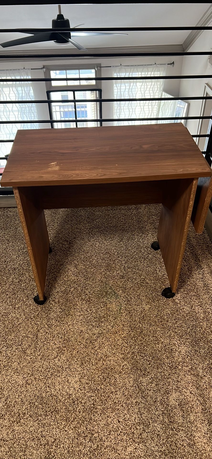 Compact Rolling Wooden Desk – Perfect for Small Spaces