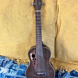 ukulele 