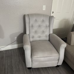 RECLINER