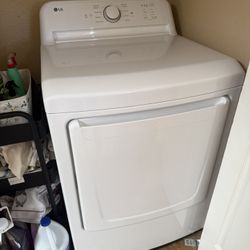 LG 7.3 Cu. Ft. Gas Dryer with Sensor Dry