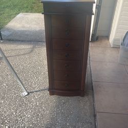 Hives Honey Jewlery Chest