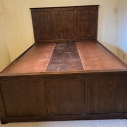 Solid Wood Queen Storage Bed - 9 Drawers! (ASAP)