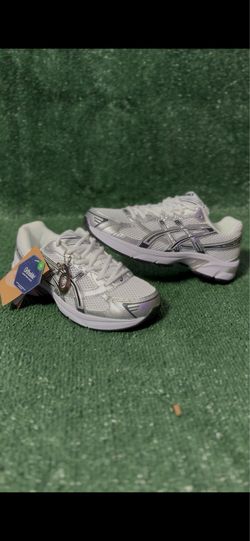 asics size 7.5,8.5,9,9.5