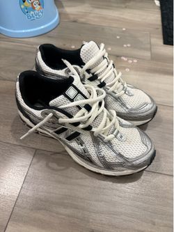 New balance 10.5