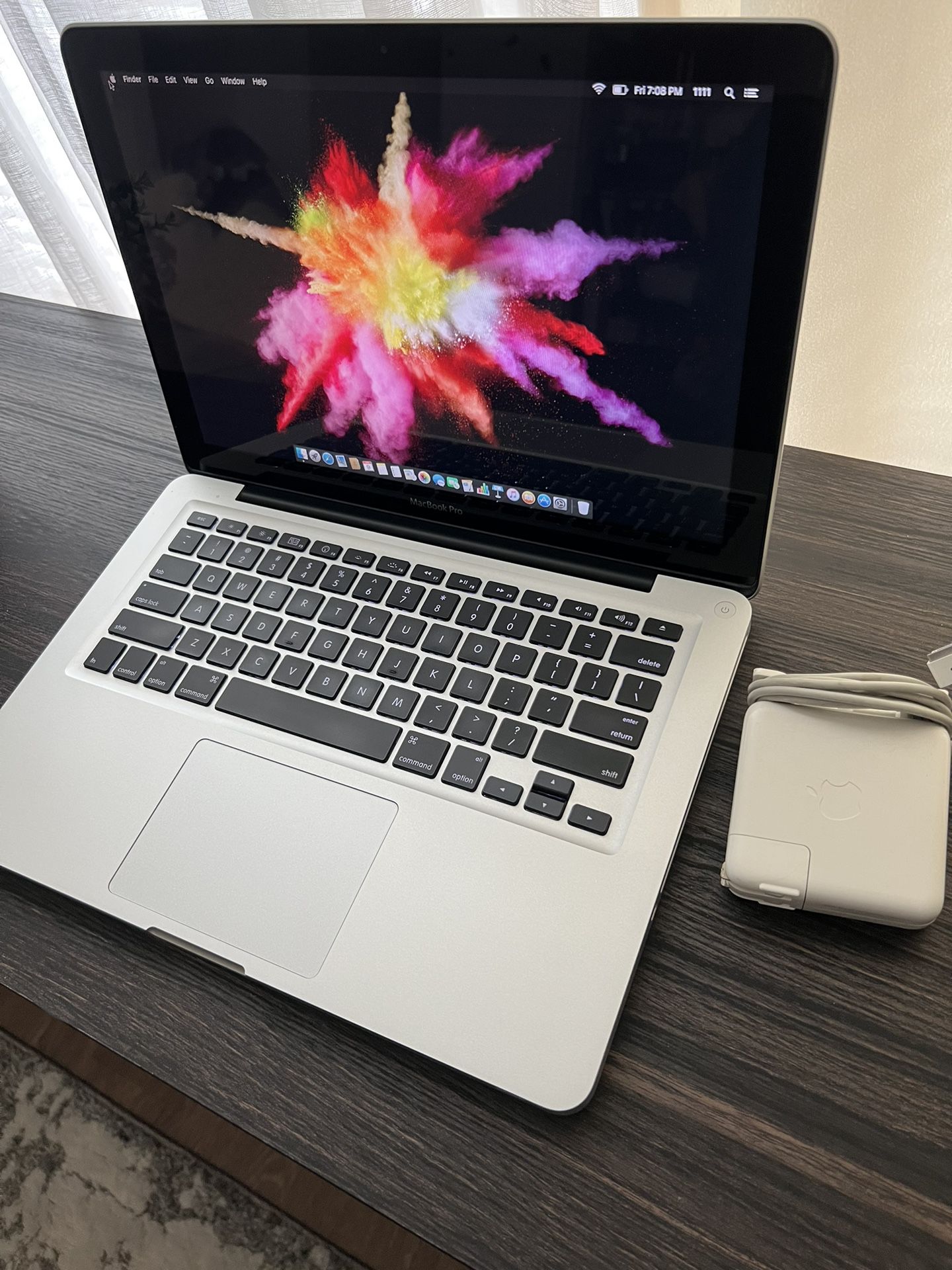 Apple MacBook Pro 13 Inch 