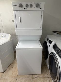 Whirlpool stackable washer and electric dryer
