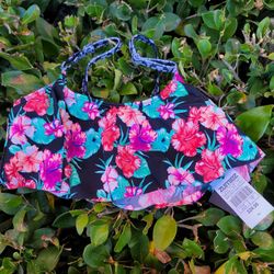 Brand NEW Bikini TOP from ZUMIEZ.
