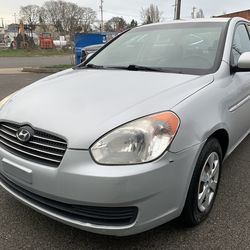 2010 Hyundai Accent GLS