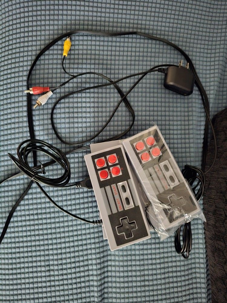 More than 100 Classic Video Games