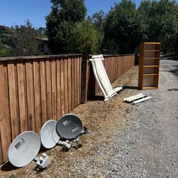 FREE! CURB ALERT!!! Wednesday 6/25 (address in desc.)