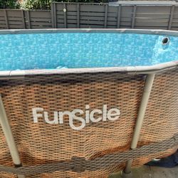 POOL.   I4 Feet High 18 Foot Pool   14x18
