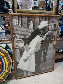 Vintage World War II V-J Day Sailor Kiss New York City 1945 Framed Print