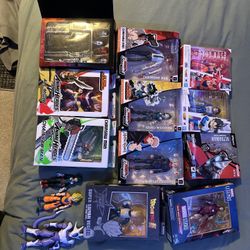 Random Anime Action Figures. MESSAGE OFFERS