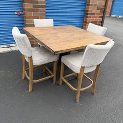 Rustic Wood Dining Table Set with 4 Upholstered Chairs – Excellent Condition 