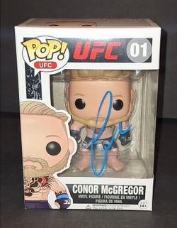 🔥 Conor McGregor Signed Autographed UFC Funko Champ Notorious Irish Beckett COA 🔥