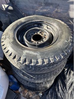 Chevy 8 lug wheels & tires