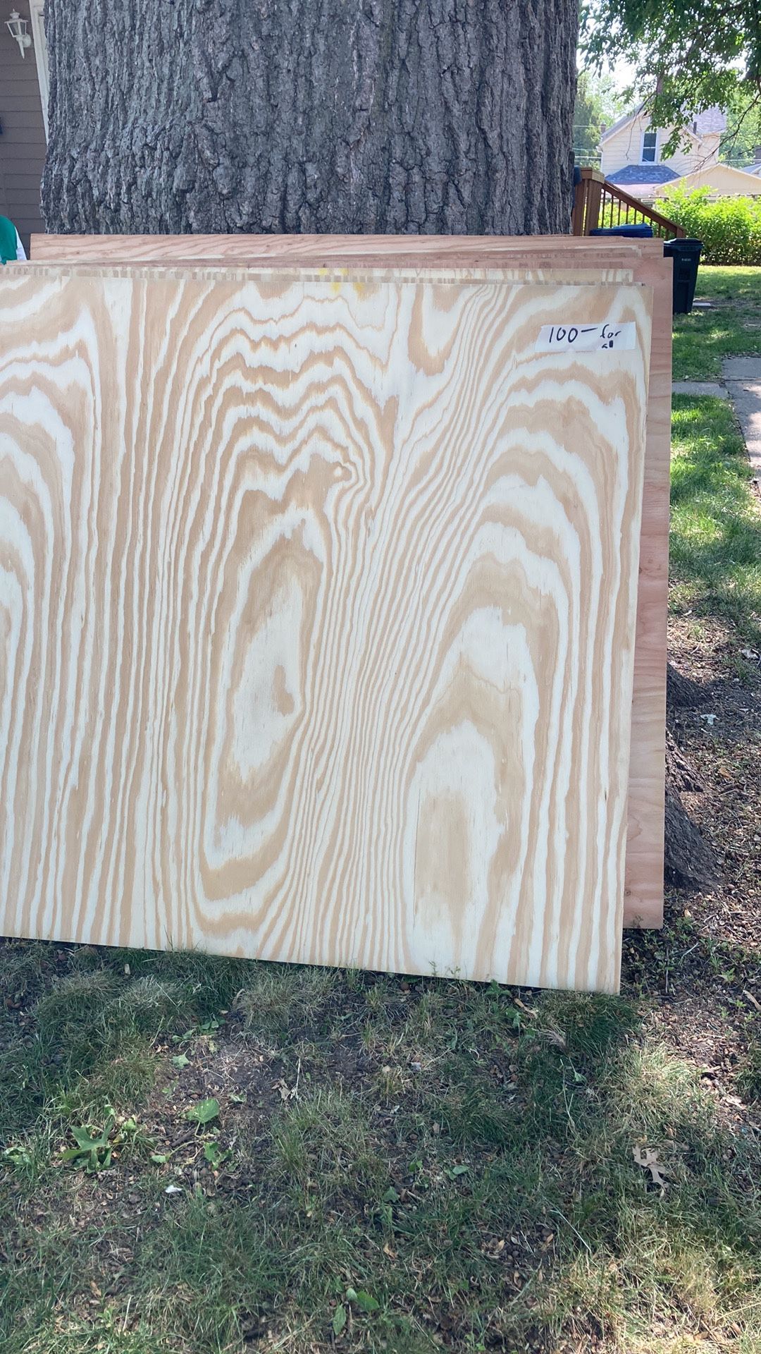 14 Sheets Of 4x4 Tri-ply Underlayment