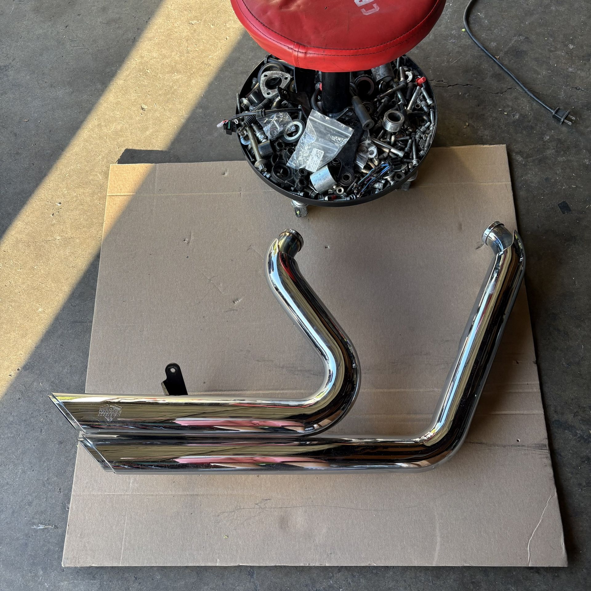 Harley Dyna Vance & Hines Short Shot Exhaust Pipes Parts 