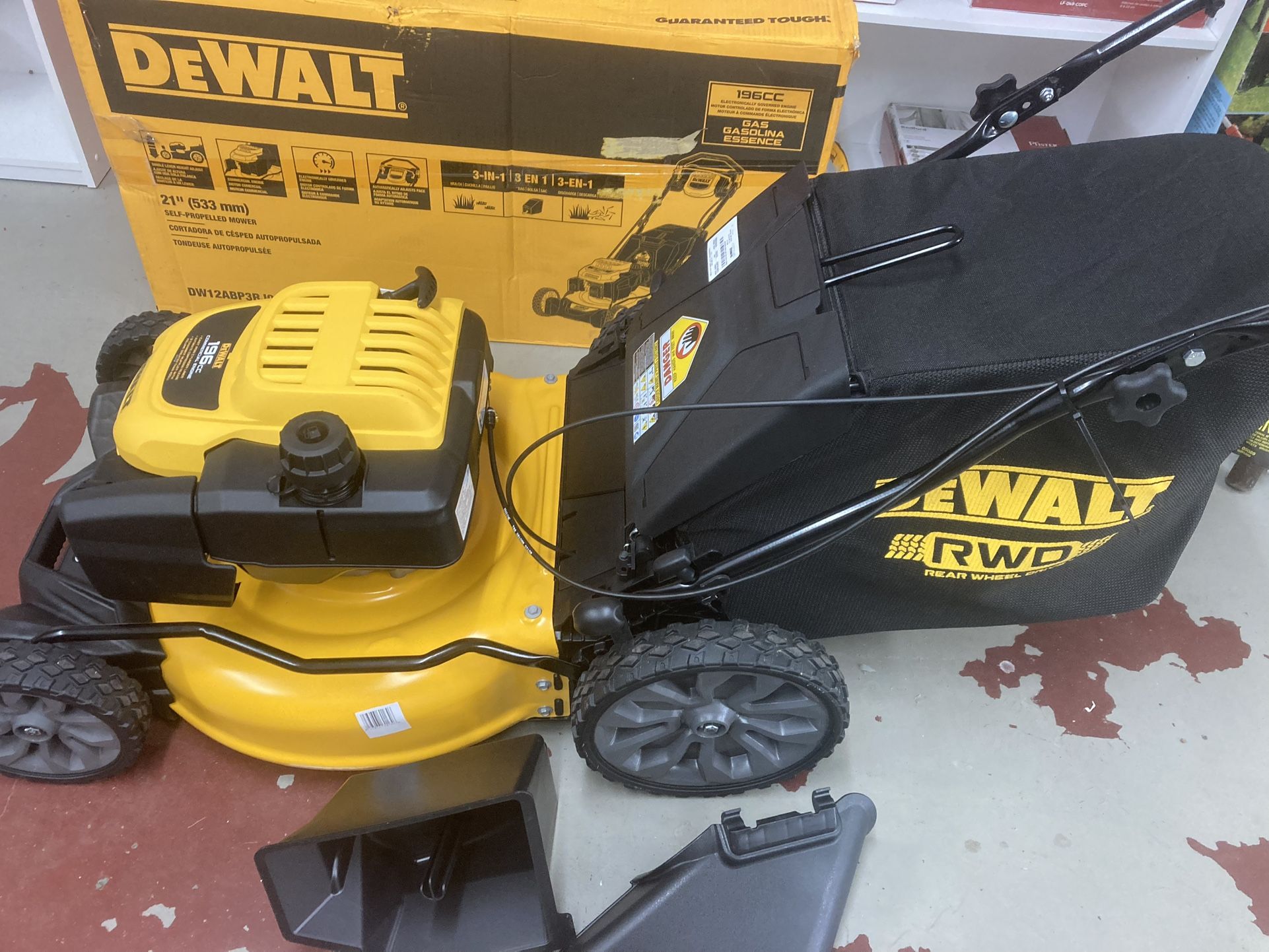 21 in. 196cc E-GOV Engine 3-in-1 Gas RWD Self-Propelled Lawn Mower with High Rear Wheels
