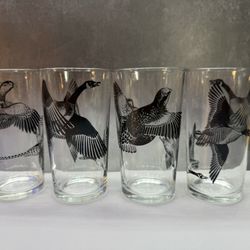 Set of (4) Grouse Game Bird Graphic Tumblers 10 Ounce 5 1/4” Tall. Excellent condition. 