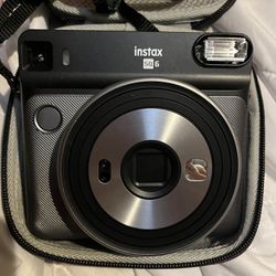 Instant Fujifilm instax SQUARE SQ6 Film Camera
