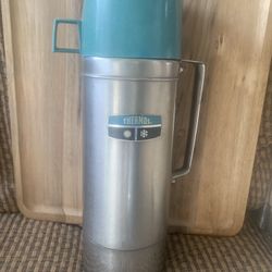 Stainless Quart Size Thermos Great Shape