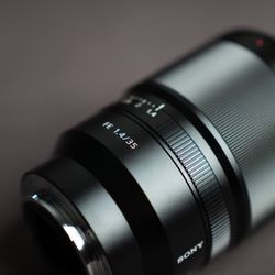 Sony Distagon FE 35mm F1.4 ZA Full-frame Standard Prime ZEISS Lens