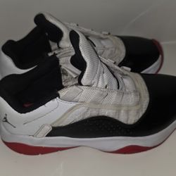 Nike Air Jordan 11 Shoes Youth Size 5Y 